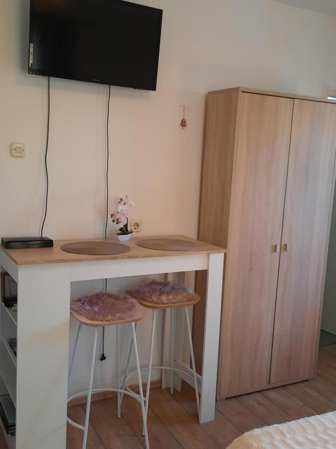 Studio Apartment Katalpa Zadar Exterior foto